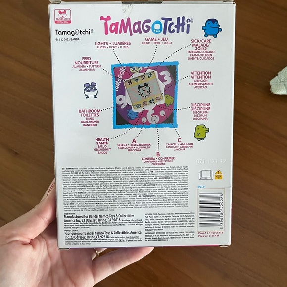 Tamagotchi - Picture 2 of 2